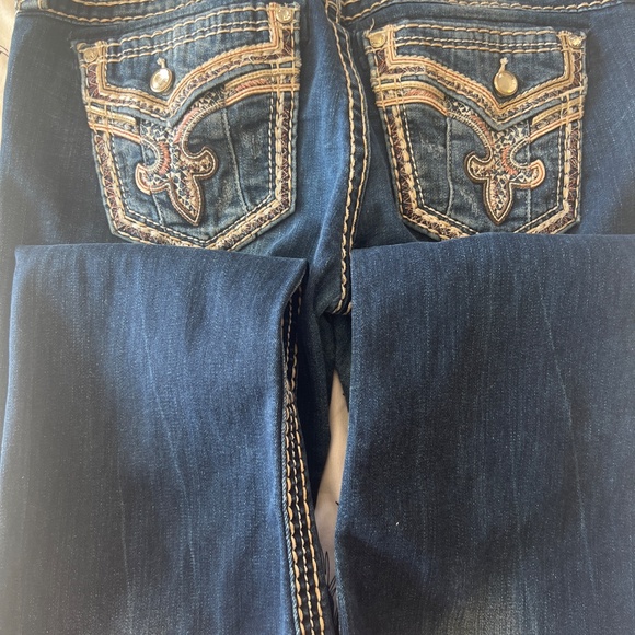 Rock Revival Jeans - Picture 2 of 2